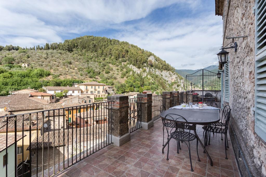 La Loggia Sul Nera Apartment Arrone Exterior photo